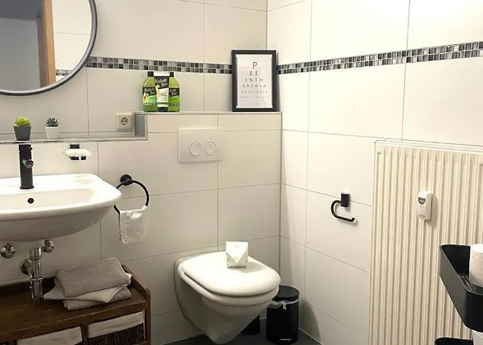 Zentrumsnahe Mit Sonnenterrasse Apartman Lipcse