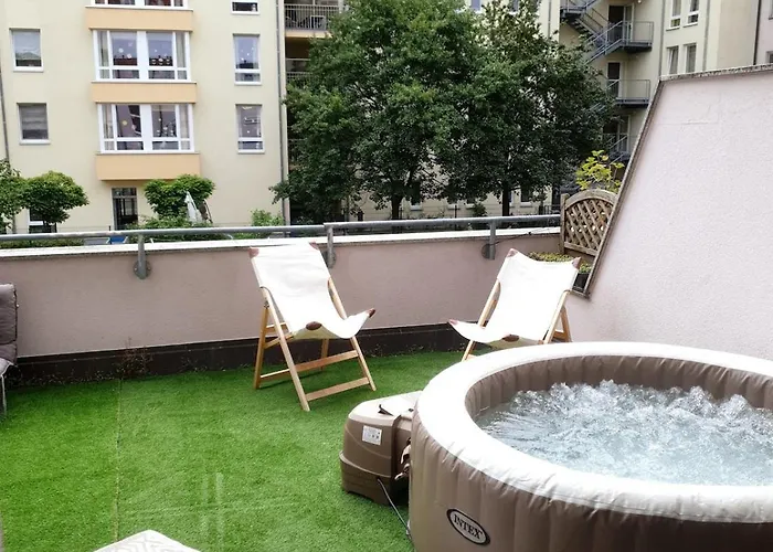 Apartman Zentrumsnahe Mit Sonnenterrasse Lipcse