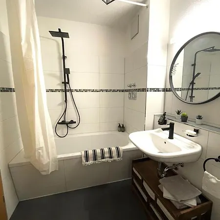 Zentrumsnahe Mit Sonnenterrasse