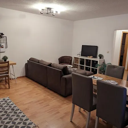 Zentrumsnahe Mit Sonnenterrasse Apartment