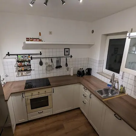 Apartment Zentrumsnahe Mit Sonnenterrasse *