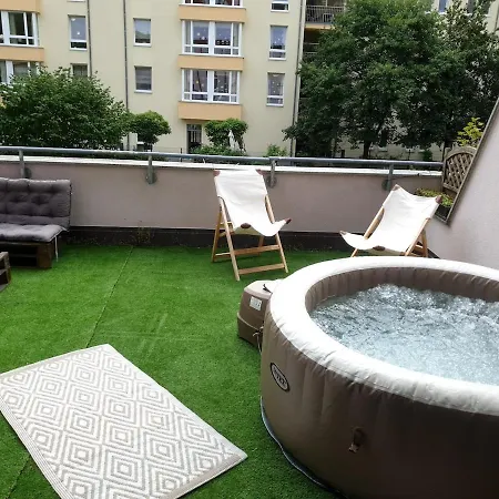 Zentrumsnahe Mit Sonnenterrasse Apartment Leipzig