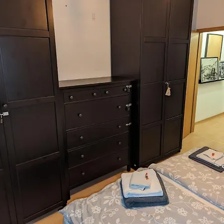 Zentrumsnahe Mit Sonnenterrasse Leipzig