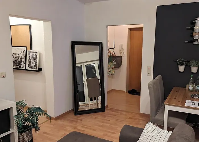 Апартаменты Zentrumsnahe Mit Sonnenterrasse *